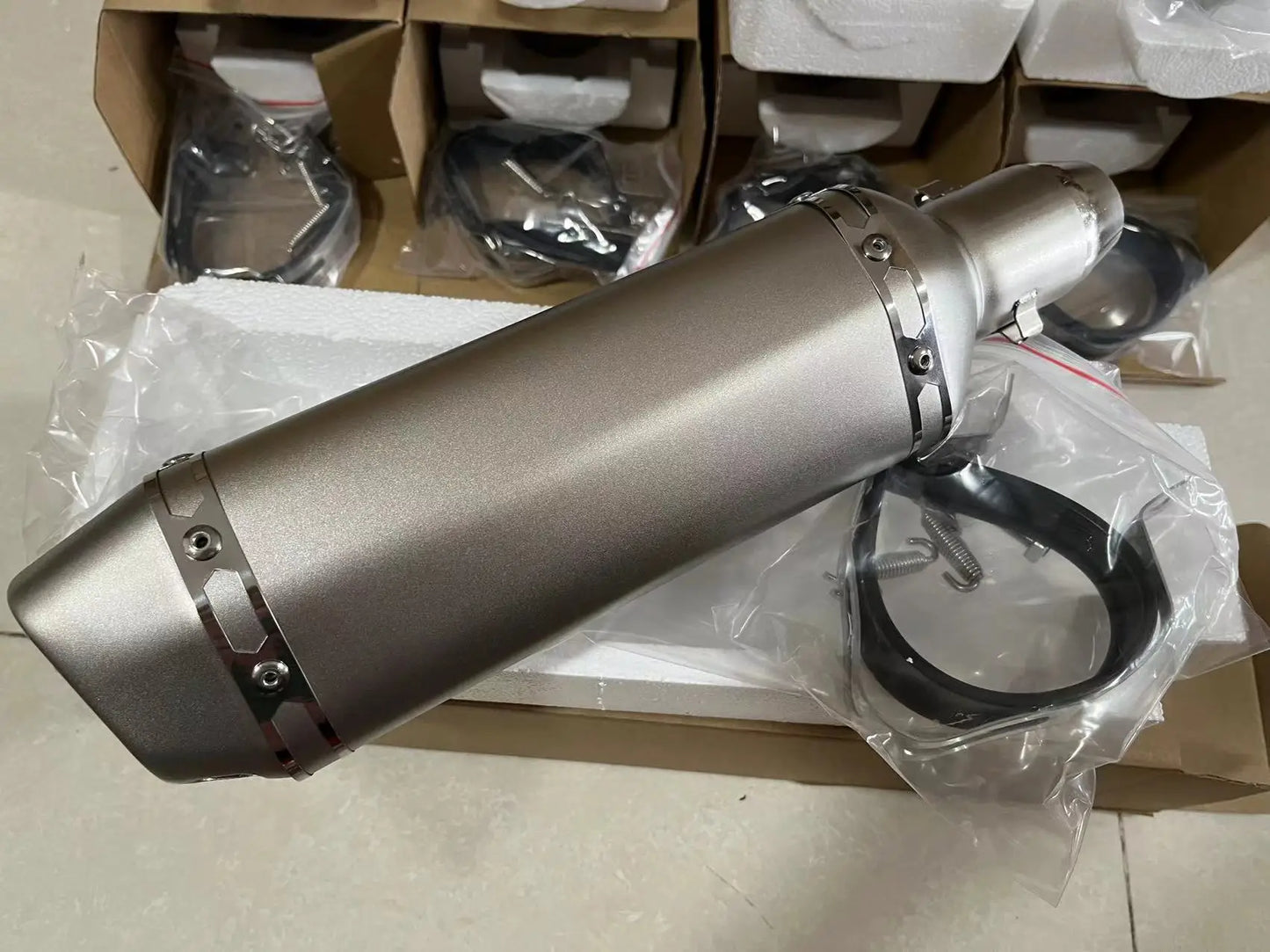 CHmotor Carbon Fiber Motorcycle Exhaust Muffler Pipe 250cc 350cc 600cc Escape Moto Tube For Nmax Tmax530 Msx125 GSR600